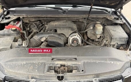 Cadillac Escalade III, 2009 год, 1 750 000 рублей, 25 фотография