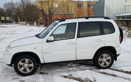 Chevrolet Niva I рестайлинг, 2014 год, 400 000 рублей, 3 фотография