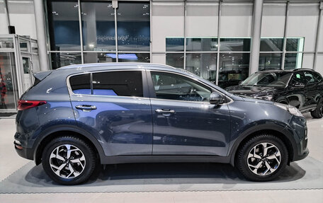 KIA Sportage IV рестайлинг, 2021 год, 2 710 000 рублей, 4 фотография