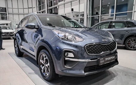KIA Sportage IV рестайлинг, 2021 год, 2 710 000 рублей, 3 фотография