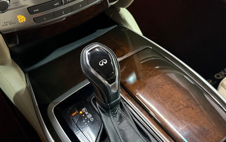 Infiniti QX60 I рестайлинг, 2017 год, 2 350 000 рублей, 25 фотография