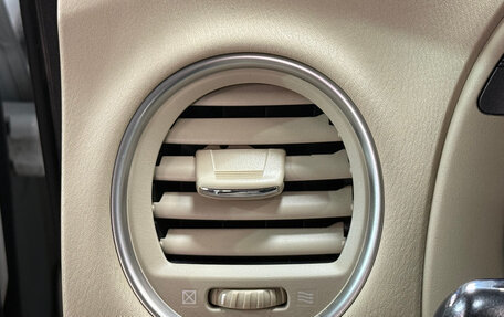 Infiniti QX60 I рестайлинг, 2017 год, 2 350 000 рублей, 29 фотография