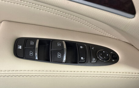 Infiniti QX60 I рестайлинг, 2017 год, 2 350 000 рублей, 30 фотография