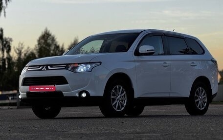 Mitsubishi Outlander III рестайлинг 3, 2013 год, 1 600 000 рублей, 1 фотография