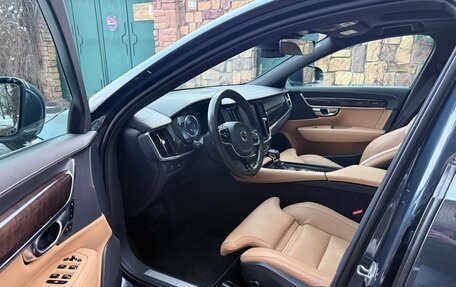 Volvo S90 II рестайлинг, 2017 год, 3 300 000 рублей, 7 фотография