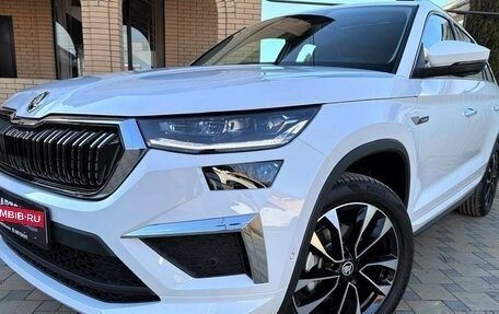 Skoda Kodiaq I, 2025 год, 4 665 000 рублей, 10 фотография