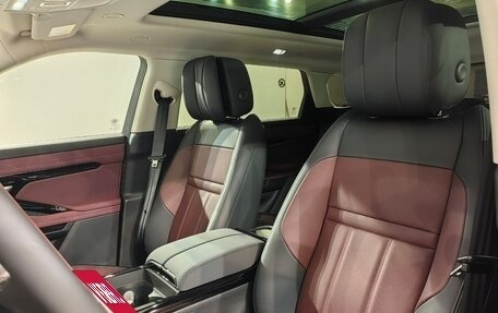 Land Rover Range Rover Evoque II, 2025 год, 6 990 000 рублей, 3 фотография