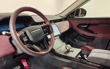 Land Rover Range Rover Evoque II, 2025 год, 6 990 000 рублей, 22 фотография