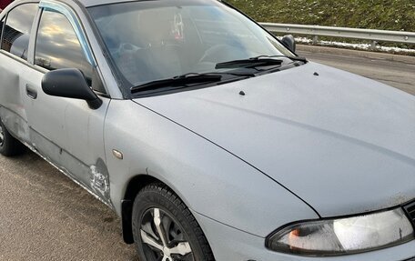 Mitsubishi Carisma I, 2001 год, 250 000 рублей, 5 фотография