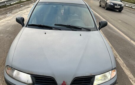 Mitsubishi Carisma I, 2001 год, 250 000 рублей, 3 фотография