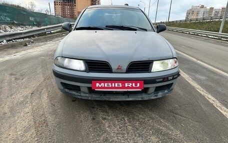 Mitsubishi Carisma I, 2001 год, 250 000 рублей, 2 фотография