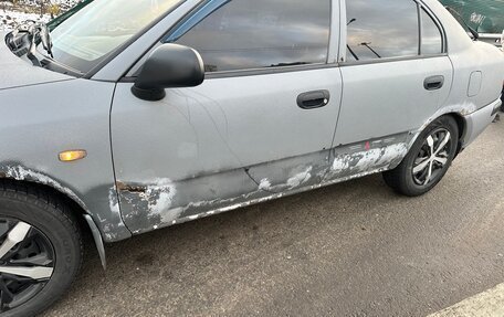 Mitsubishi Carisma I, 2001 год, 250 000 рублей, 7 фотография