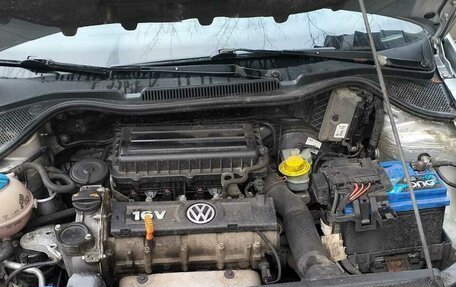 Volkswagen Polo VI (EU Market), 2012 год, 450 000 рублей, 2 фотография