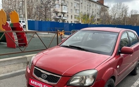 KIA Rio II, 2011 год, 700 000 рублей, 1 фотография