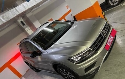 Volkswagen Tiguan II, 2019 год, 2 850 000 рублей, 1 фотография
