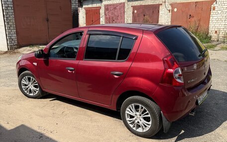 Renault Sandero I, 2014 год, 550 000 рублей, 4 фотография