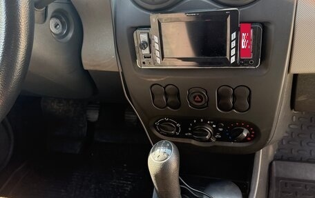 Renault Sandero I, 2014 год, 550 000 рублей, 17 фотография