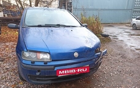 Fiat Punto III Punto Evo рестайлинг, 2002 год, 70 000 рублей, 5 фотография