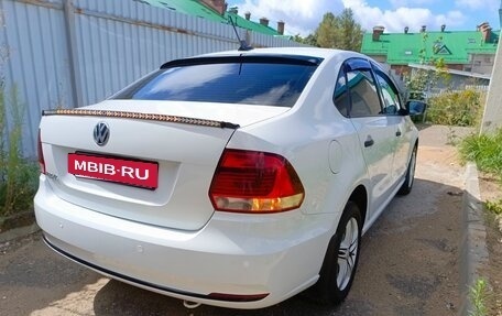 Volkswagen Polo VI (EU Market), 2017 год, 950 000 рублей, 5 фотография