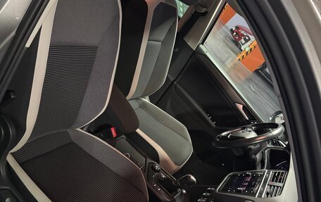 Volkswagen Tiguan II, 2019 год, 2 850 000 рублей, 14 фотография