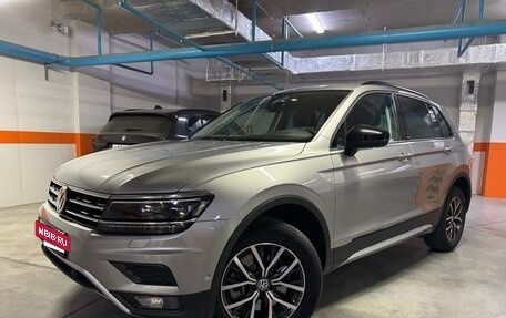 Volkswagen Tiguan II, 2019 год, 2 850 000 рублей, 20 фотография