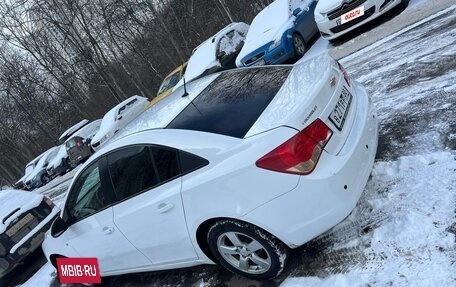 Chevrolet Cruze II, 2010 год, 750 000 рублей, 9 фотография