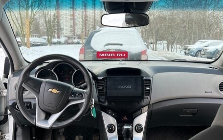 Chevrolet Cruze II, 2010 год, 750 000 рублей, 15 фотография