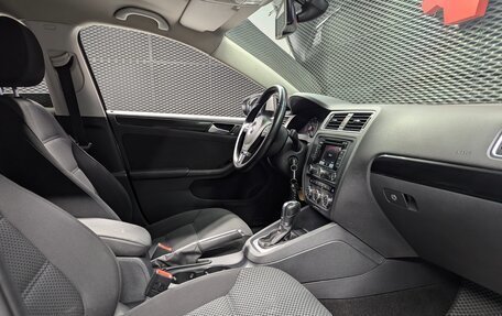 Volkswagen Jetta VI, 2014 год, 1 120 000 рублей, 29 фотография