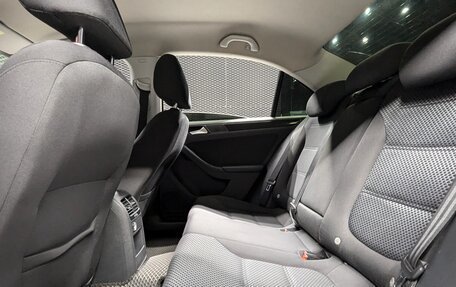 Volkswagen Jetta VI, 2014 год, 1 120 000 рублей, 32 фотография