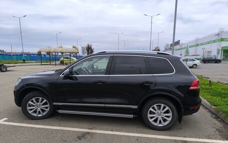 Volkswagen Touareg III, 2011 год, 1 950 000 рублей, 3 фотография