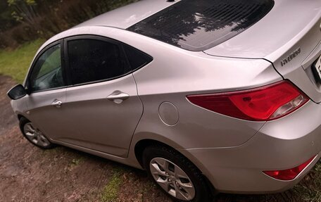 Hyundai Solaris II рестайлинг, 2015 год, 899 000 рублей, 6 фотография