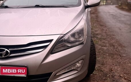 Hyundai Solaris II рестайлинг, 2015 год, 899 000 рублей, 7 фотография