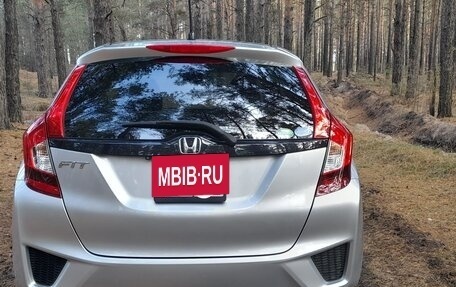 Honda Fit III, 2014 год, 1 275 000 рублей, 14 фотография
