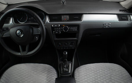 Skoda Rapid I, 2016 год, 899 000 рублей, 8 фотография