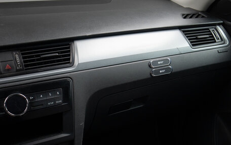 Skoda Rapid I, 2016 год, 899 000 рублей, 12 фотография