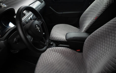 Skoda Rapid I, 2016 год, 899 000 рублей, 14 фотография