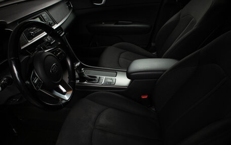 KIA Optima IV, 2018 год, 2 199 000 рублей, 16 фотография