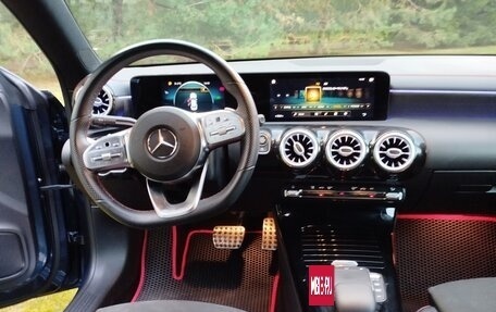 Mercedes-Benz CLA, 2020 год, 3 190 000 рублей, 14 фотография