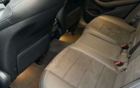 Mercedes-Benz E-Класс, 2020 год, 4 500 000 рублей, 14 фотография