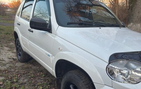 Chevrolet Niva I рестайлинг, 2019 год, 850 000 рублей, 7 фотография