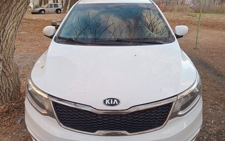 KIA Rio III рестайлинг, 2016 год, 800 000 рублей, 1 фотография