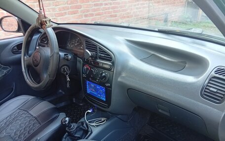 Daewoo Lanos, 2003 год, 400 000 рублей, 11 фотография