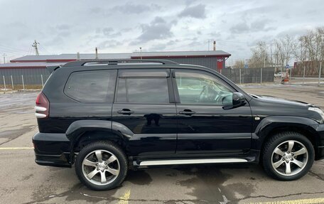 Toyota Land Cruiser Prado 120 рестайлинг, 2009 год, 2 680 000 рублей, 3 фотография