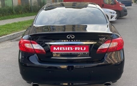 Infiniti M, 2012 год, 1 900 000 рублей, 9 фотография