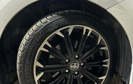 Toyota Camry, 2022 год, 3 900 000 рублей, 6 фотография