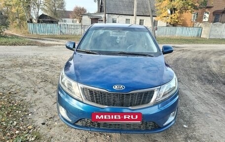 KIA Rio III рестайлинг, 2014 год, 800 000 рублей, 9 фотография