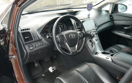 Toyota Venza I, 2013 год, 1 900 000 рублей, 16 фотография