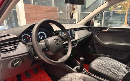 Skoda Rapid II, 2020 год, 1 300 000 рублей, 9 фотография