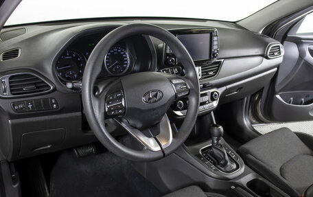 Hyundai i30 III, 2022 год, 1 995 000 рублей, 18 фотография