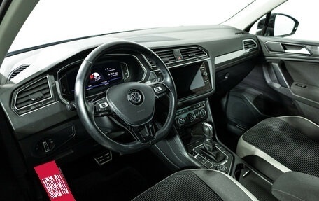 Volkswagen Tiguan II, 2019 год, 2 749 000 рублей, 11 фотография